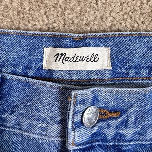 NWOT Madewell The MomJean Short Distressed Size 31 - Picture 7 of 12